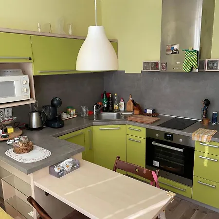Utulny Byt V Sirsom Centre - Cosy Apartment Apartment