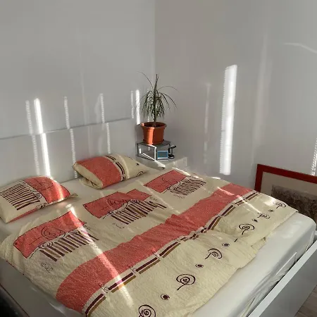 Apartament Utulny Byt V Sirsom Centre - Cosy Apartment